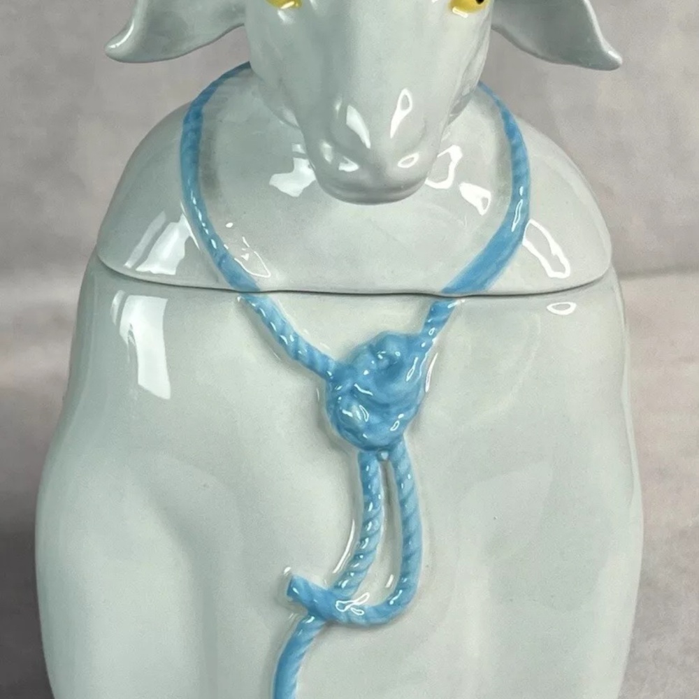 Ozark Goat Cookie Jar Prop Ceramic Jar, Lidded, Ozark Box, Ben's ashes, Netflix - Picture 2 of 8